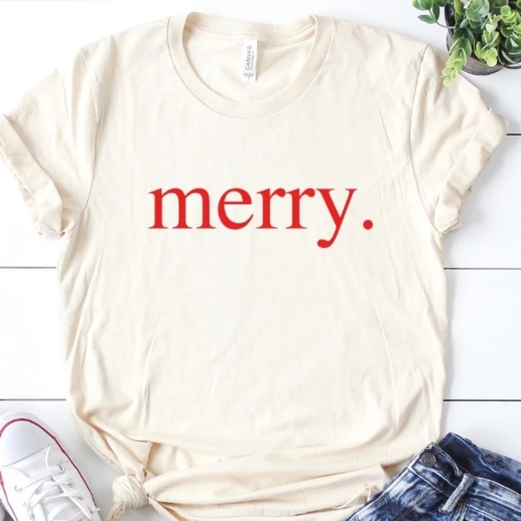 Merry. Spell out Short Sleeve Cream with Red Letters T-shirt Size 2XL - Picture 1 of 6